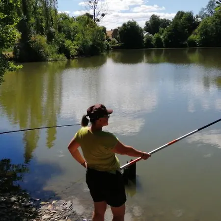Toilé Avec Terrasse, Pour 6 Personnes à - Api-1-52-1487 Camping
